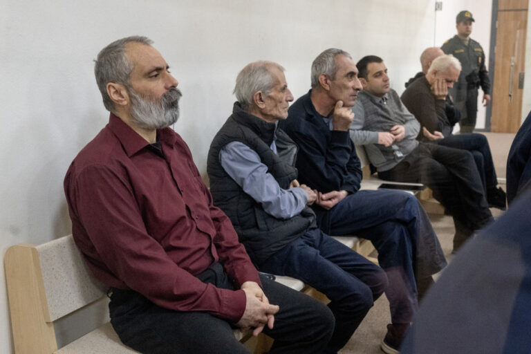 Ermənilərin məhkəməsi: son söz deyildi, hökm gözlənilir