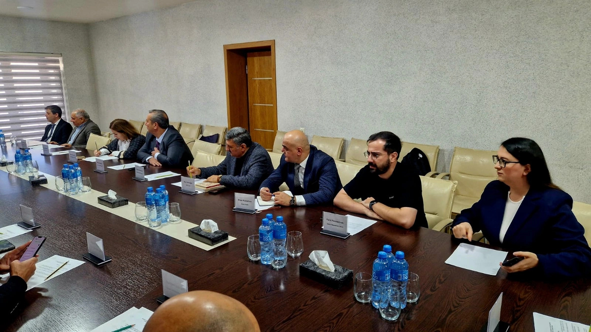 Mətbuat Şurasının Dil Komissiyasının tərkibi müəyyənləşdi