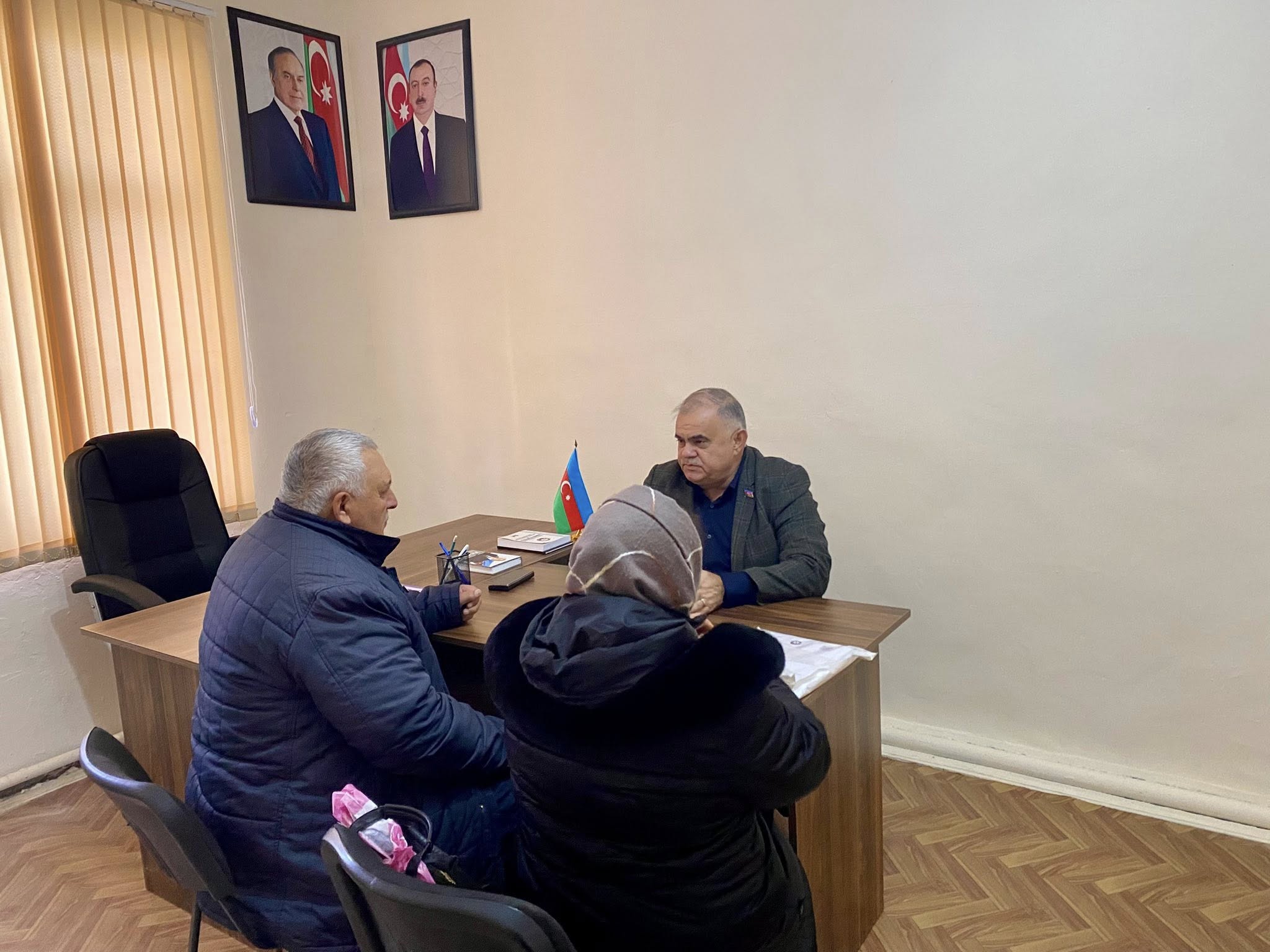 Arzu Nağıyev vətəndaşları qəbul etdi - FOTOLAR
