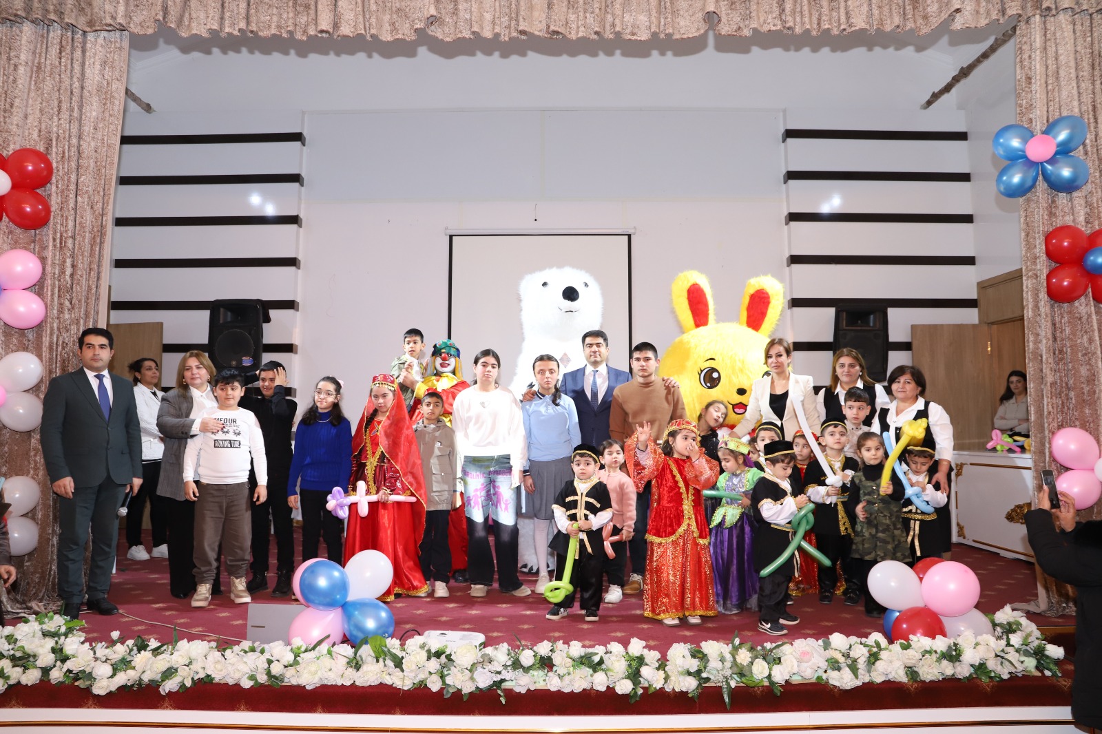 Ağstafada xüsusi qayğıya ehtiyacı olan uşaqlar üçün tədbir keçirildi - FOTOLAR