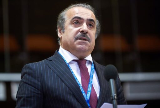 Sabir Rüstəmxanlı Rafael Hüseynova töhmət verdirdi