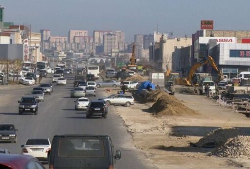 Daha bir bazar sökülür: sahibkarlara vaxt verildi 25 Daha bir bazar sökülür: sahibkarlara vaxt verildi