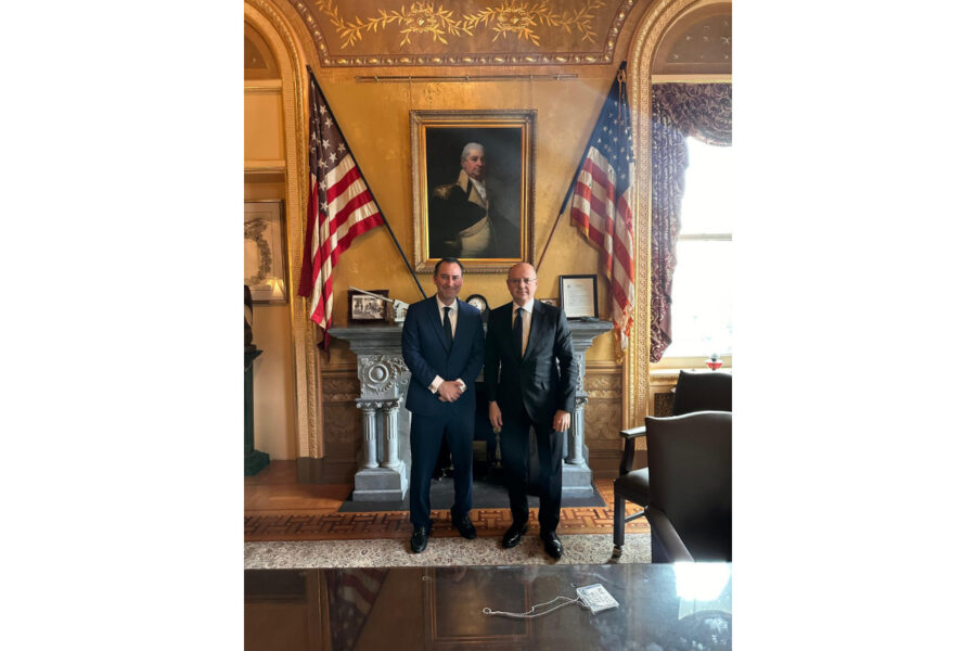 Ağ Evdə Azərbaycanla mühüm müzakirə keçirildi - FOTO