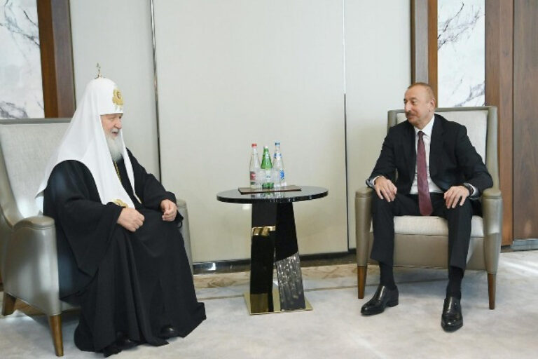 Patriarx Kirill Prezident İlham Əliyevi təbrik etdi