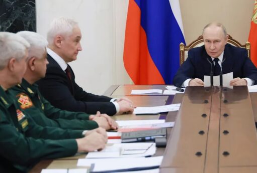 Putinin iqamətgahı ətrafındakı sirr: hücum, yoxsa bəhanə?