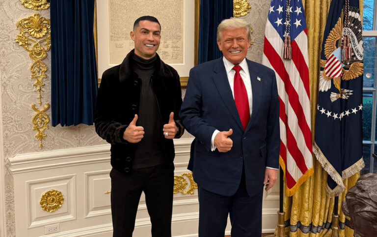 Tramp Ronaldoya zəng etdi