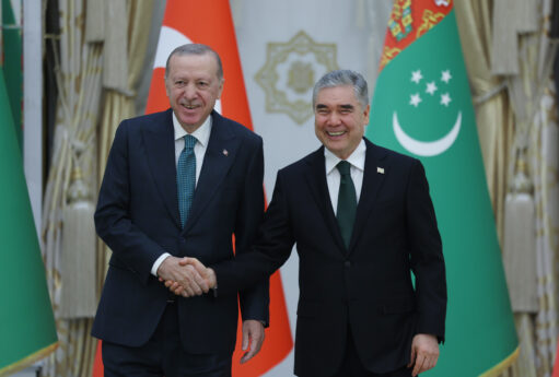 Ərdoğan Aşqabadda Berdiməhəmmədovla görüşdü