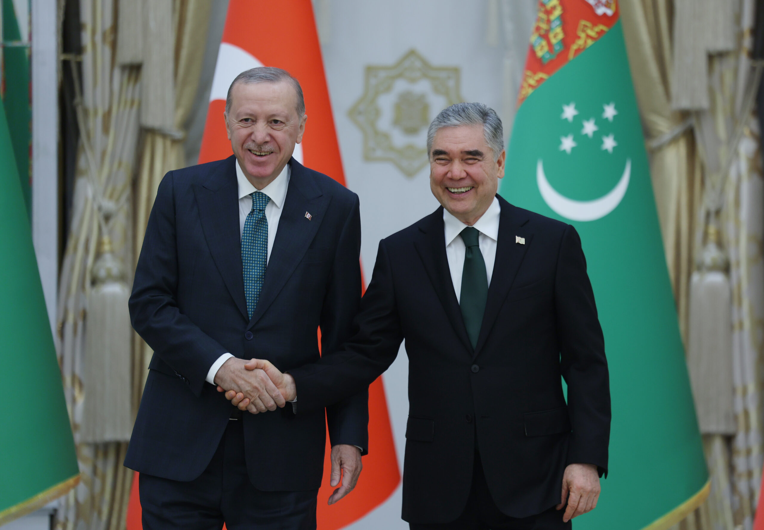AA 20251211 39956790 39956788 CUMHURBASKANI ERDOGAN TURKMENISTANA GELDI scaled