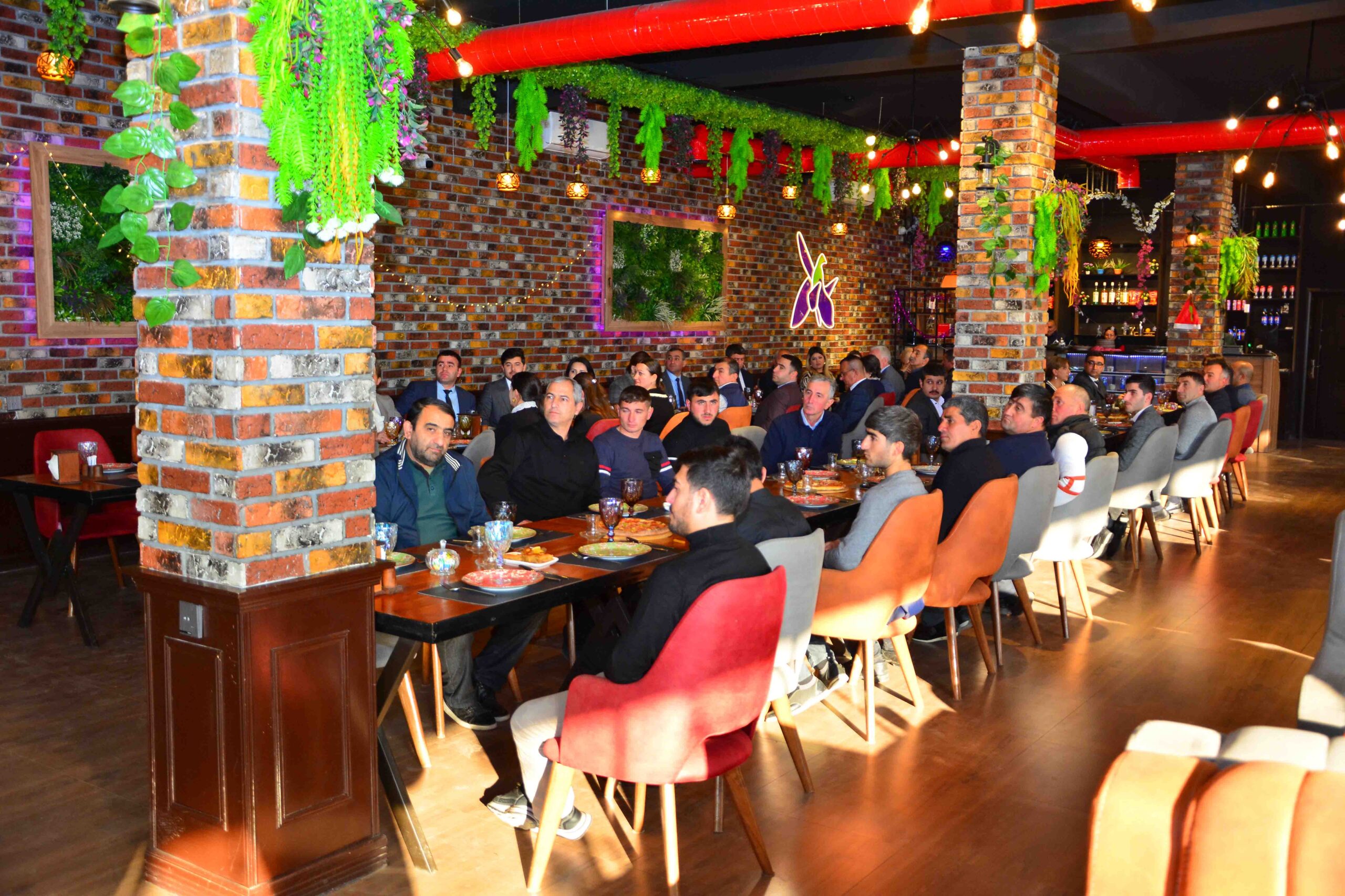 Ağstafada Keşikçidağla bağlı bələdçi jurnalının və diskin təqdimatı keçirildi - FOTOLAR 2 Ağstafada Keşikçidağla bağlı bələdçi jurnalının və diskin təqdimatı keçirildi - FOTOLAR