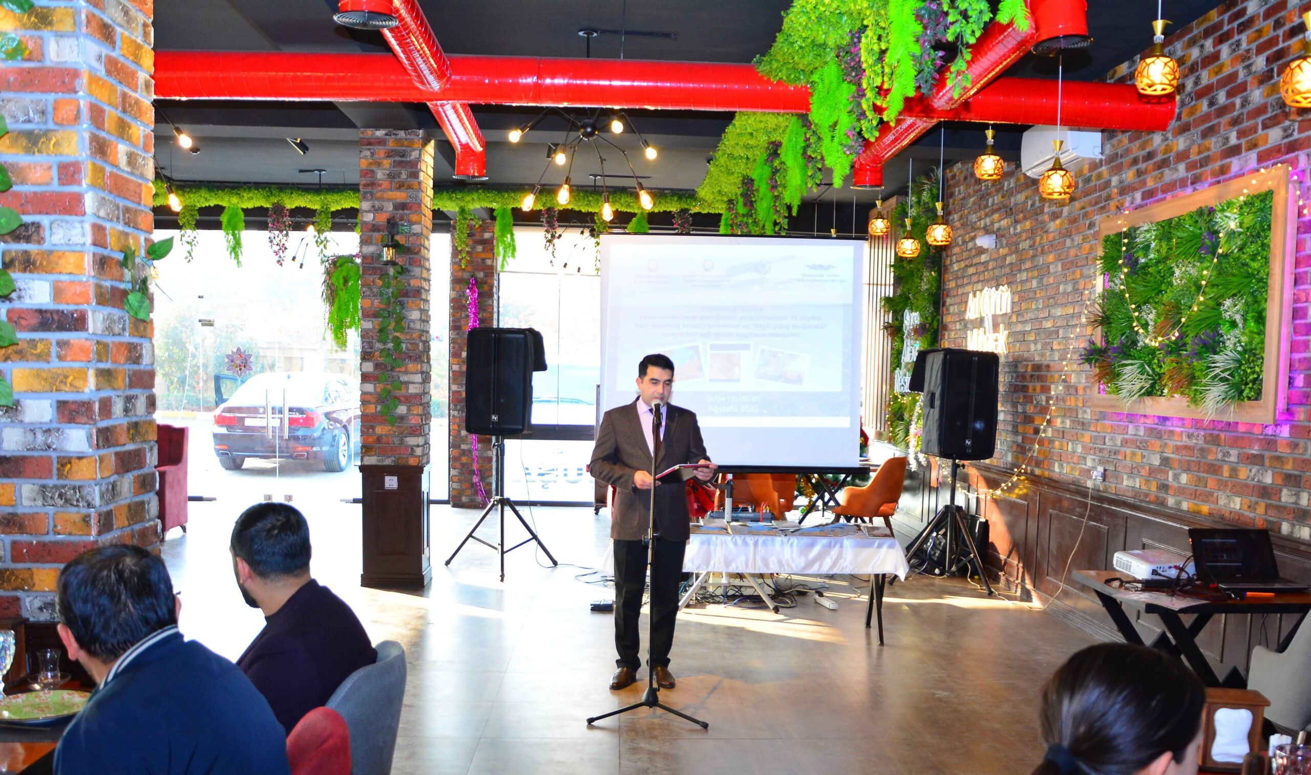 Ağstafada Keşikçidağla bağlı bələdçi jurnalının və diskin təqdimatı keçirildi - FOTOLAR 4 Ağstafada Keşikçidağla bağlı bələdçi jurnalının və diskin təqdimatı keçirildi - FOTOLAR