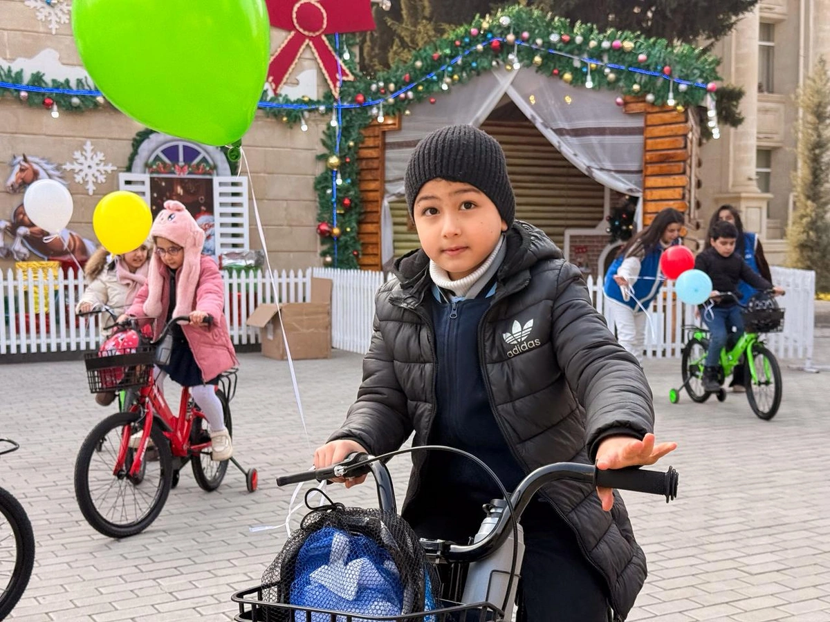 Leyla Əliyevanın təşəbbüsü ilə Yevlaxda uşaqlar üçün Yeni il tədbiri keçirildi – FOTOLAR
