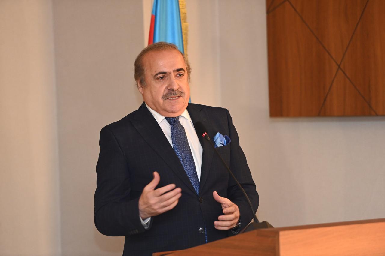 Mirzə Qədim İrəvani “Xalq Əmanəti” layihəsinin 26-cı nəşrində - FOTOLAR 17 WhatsApp Image 2025 12 04 at 10.09.15 2