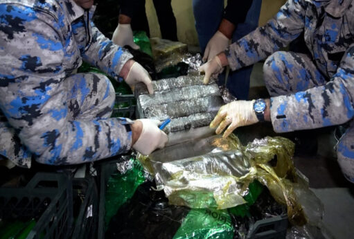 “Kərəviz və kahı” daşıyan maşından marixuana çıxdı - FOTOLAR