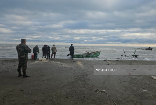İtkin düşən balıqçıların axtarışı davam etdirilir - VİDEO