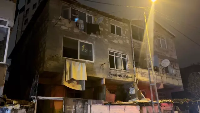 istanbul da yangin faciasi 2 cocuk hayatini 19345104 1134 m