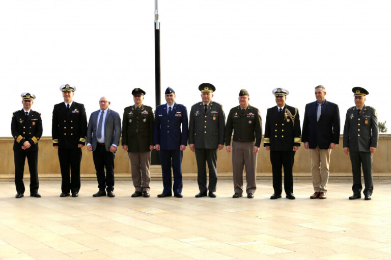 ABŞ səfirliyindən general Makkininin səfəri ilə bağlı açıqlama - FOTOLAR