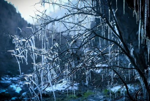 Bəzi yerlərdə 20 dərəcəyədək şaxta qeydə alınıb