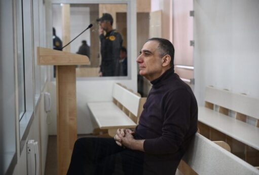 Vardanyanı sevindirən xəbər: Oğlu ilə danışdı, Bakıya qarşı "səfərbərlik" başladı