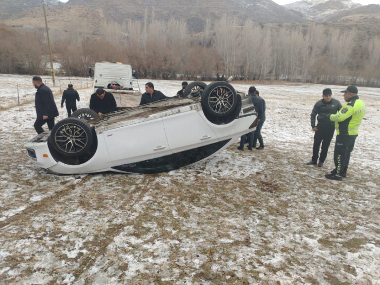 Maşın qaz xəttinə çırpıldı: 3 kənd qazsız qaldı - FOTO