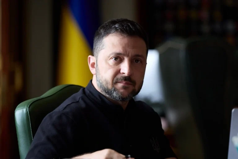 Zelenski danışıqlarda həll edilməmiş məsələləri açıqladı