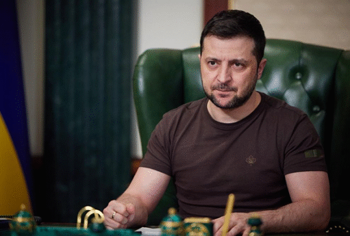 Zelenski Rusiyanın "Oreşnik"lə hücumundan danışdı