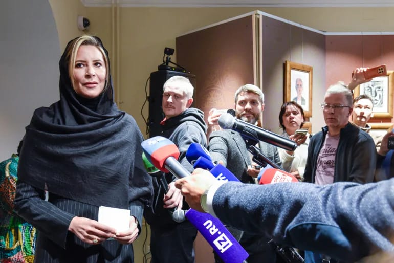 Qəddafinin qızından İran xalqına sarsıdıcı müraciət