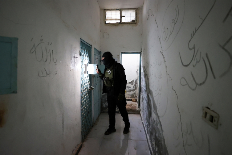 Suriyadan yayılan görüntülər dəhşətə gətirdi – FOTO