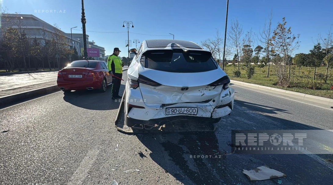 Sumqayıtda 6 maşının iştirakı ilə zəncirvari qəza oldu - FOTO