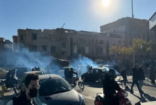 İranda etiraz aksiyaları şiddətləndi: ölənlər var – YENİLƏNİB