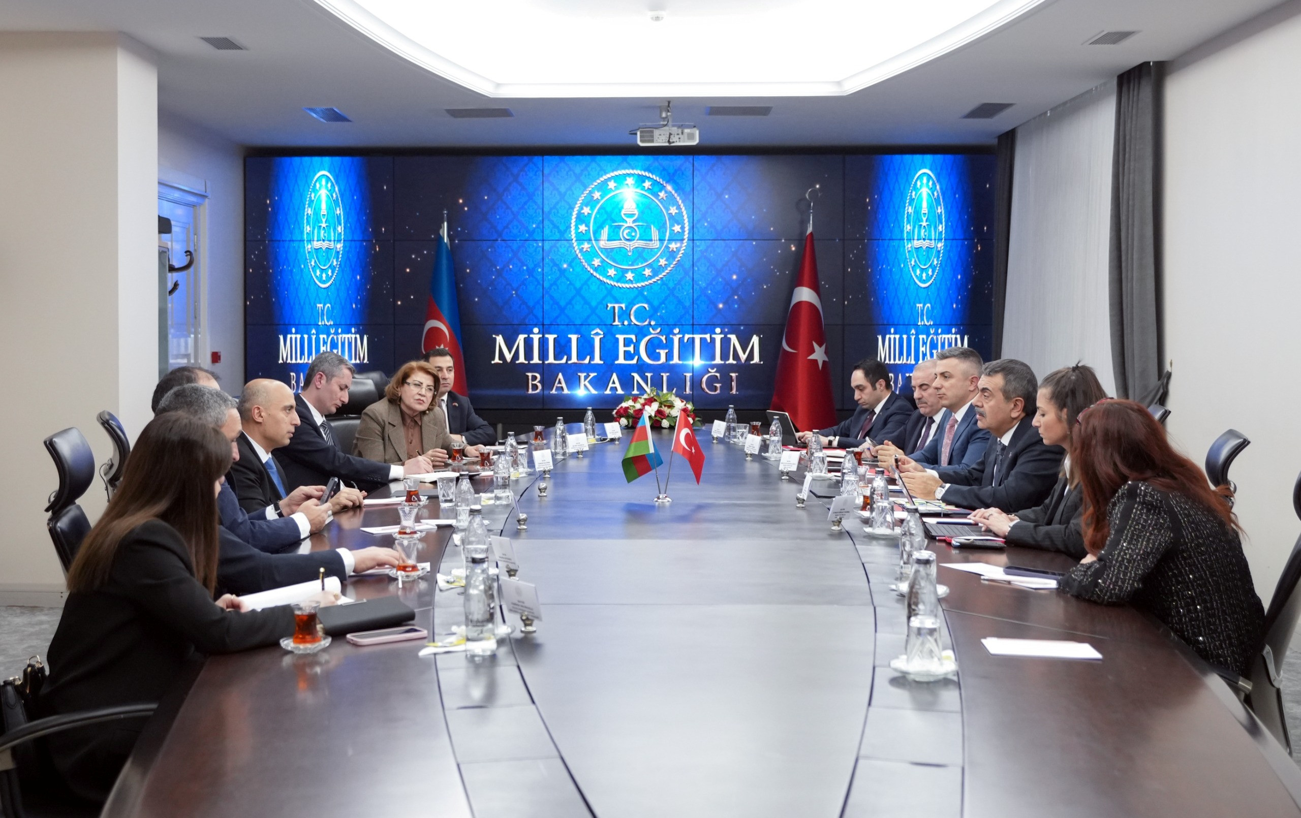 Emin Əmrullayev türkiyəli həmkarı ilə görüşdü 4 6970f22e434116970f22e4341217690097106970f22e4340e6970f22e4340f