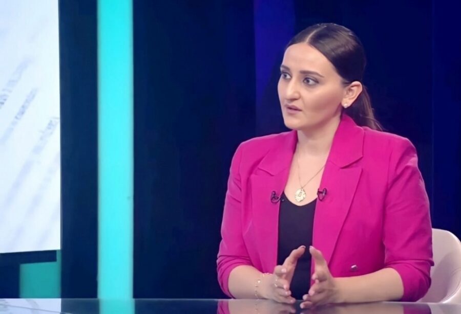 Ayten Qurbanova 1532 900x614 1