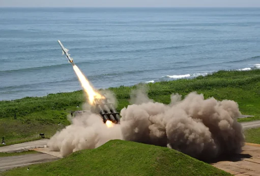 SON DƏQİQƏ: ABŞ hücuma keçdi 22 SON DƏQİQƏ: ABŞ hücuma keçdi