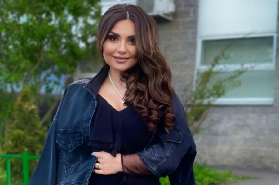 Şəbnəm Tovuzlunun kənddəki bu hərəkəti mübahisə yaratdı – VİDEO