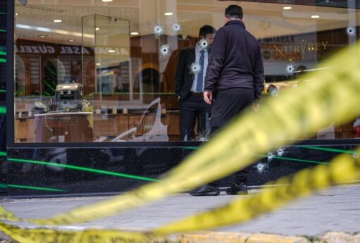 Qızıl mağazasında gülləbaran: azərbaycanlı gənc həlak oldu, yaralı var - Yenilənib