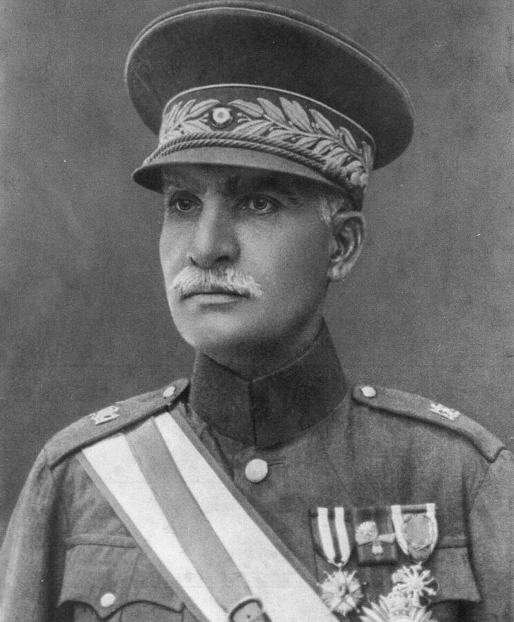 Pəhləvilər kimdir: hakimiyyətə necə gəldilər, niyə getdilər? – Maraqlı FAKTLAR