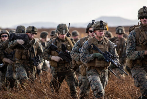 Estoniya Trampı hədələdi