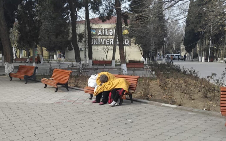 Tovuzda küçədə yaşayan ana və oğlu ilə bağlı rəsmi açıqlama – YENİLƏNİB