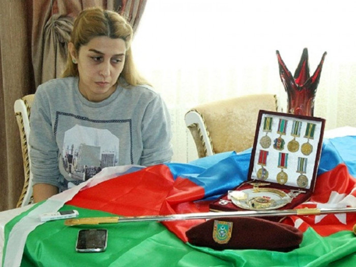 Milli Qəhrəmanın xanımına yüksək vəzifə verildi - FOTO