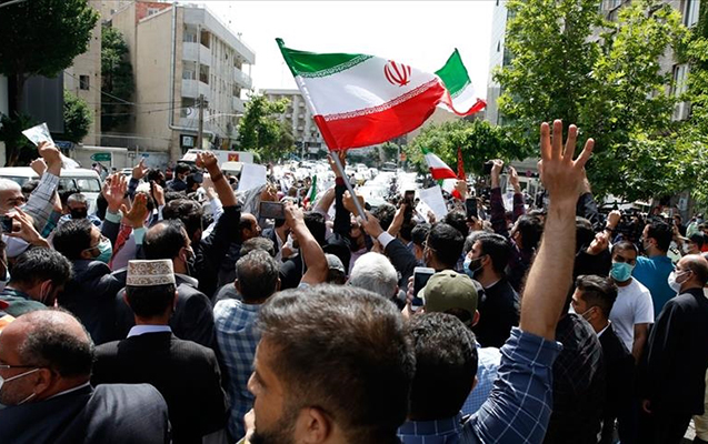 iran etiraz main