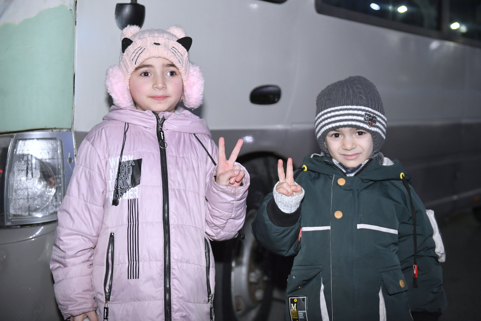 Zəngilanın Məmmədbəyli kəndinə növbəti köç... - YENİLƏNİB 3 l 3