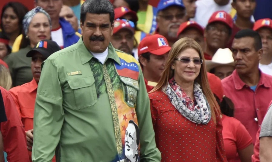 TƏCİLİ: ABŞ Maduro və xanımını ələ keçirdi