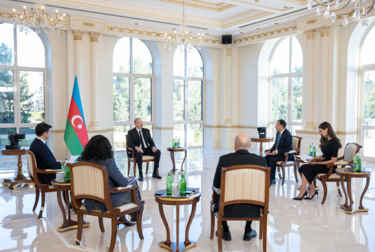 Prezident yerli televiziya kanallarına müsahibə verdi – TAM MƏTN/YENİLƏNİB