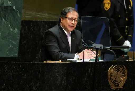 BMT-nin təcili iclası keçirilsin! - Qustavo Petro