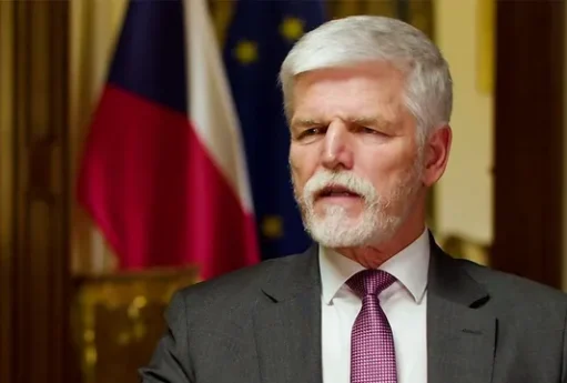 Çexiya Prezidenti Qrenlandiya ilə bağlı həyəcan təbili çaldı