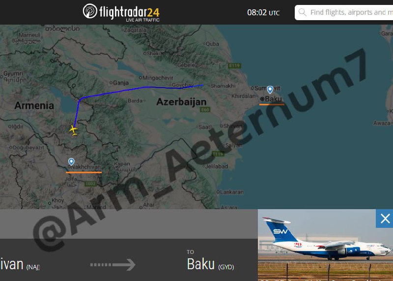 Azərbaycan təyyarəsi Ermənistan səmasında - FOTO