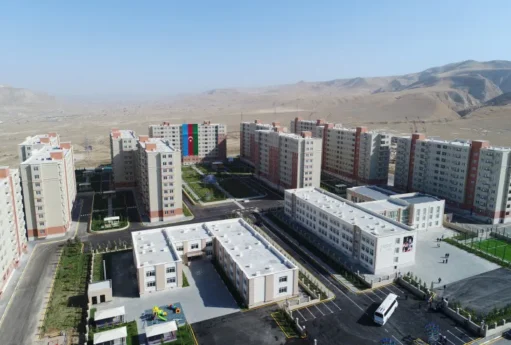 "Qaçqınkom"dan "Qobu Park"dakı binalarla bağlı açıqlama