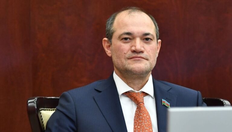 Razi Nurullayev qardaşı oğlunun Dubaydakı toyundan danışdı – ÖZƏL