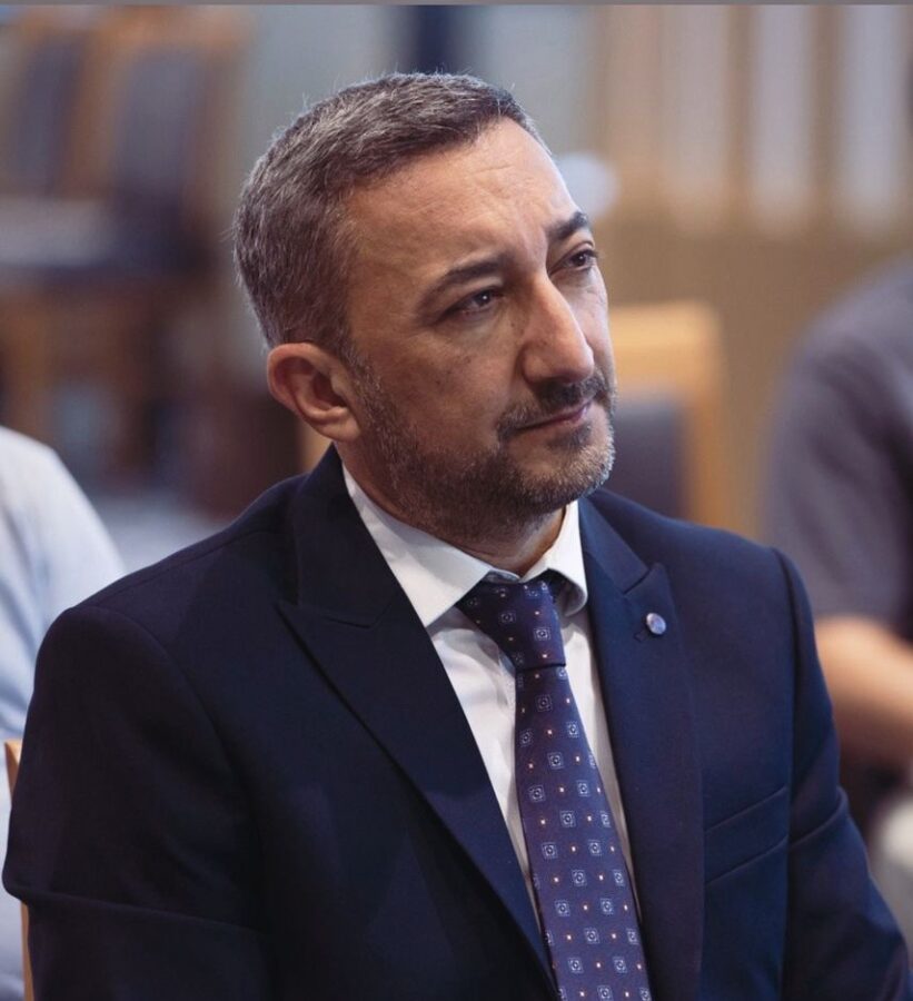 rovsen emircanov 3
