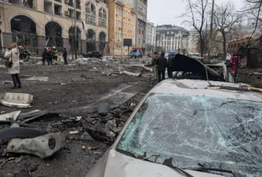 Rusiya bu şəhəri "İskəndər"lə vurdu, yaralılar var - VİDEO