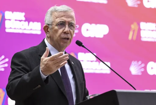 suyu kesilen el kaldirsin dedi mansur yavasi soke eden manzara 1767070 20260129100850